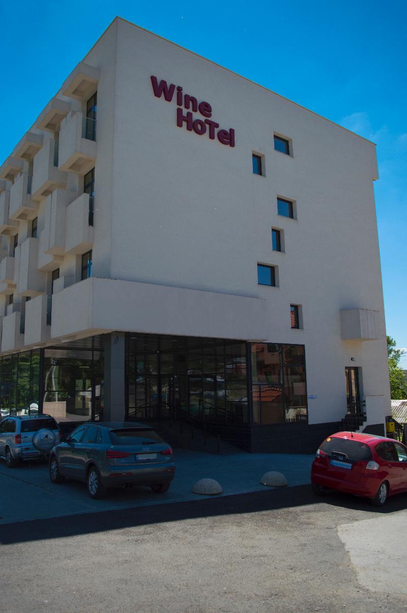 Wine Hotel Chisinau Eksteriør bilde